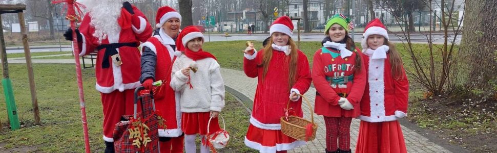 Święty Mikołaj w Biedrusku odwiedził wszystkie dzieci